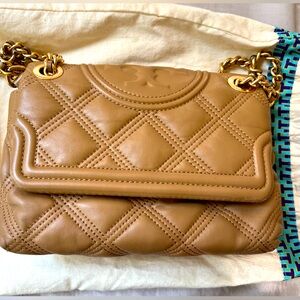 Tory burch soft flemming crossbody/shoulder bag in caramel beige